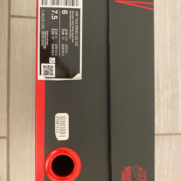 STRANGER THINGS Nike Air Tailwind size women’s 7.5 and mens size 6. - Picture 6 of 6